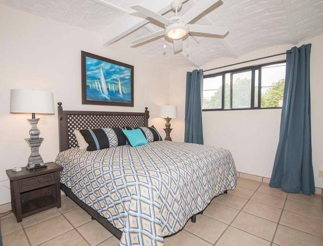 Enjoy Ac In Our Guest Room At Inn Ajijic Eksteriør bilde